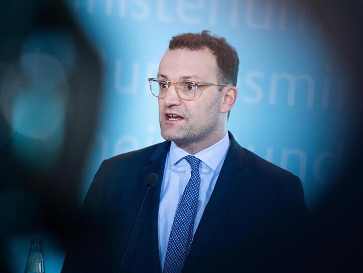 Bundesgesundheitsminister Jens Spahn rechnet hierzulande mit einer Ausbreitung des Coronavirus.