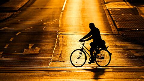 Radfahrer verunfallen oft auch ganz alleine. (Symbolbild)