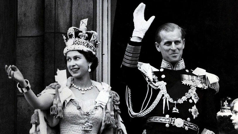 2. Juni 1953: das Paar bei Elizabeths Krönung zur Königin.