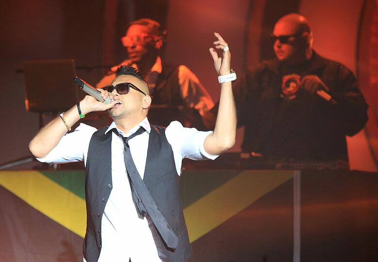 Radiomacher feiern ihre Besten &ndash; Die Gala zum Radiopreis 2013 im Hamburger Hafen