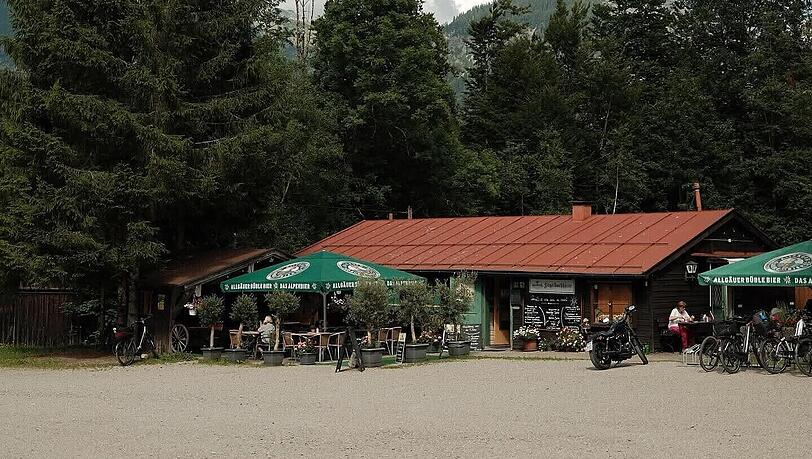 Die Ziegelbachhütte bei Oberstdorf wird seit 13 Jahren von der Familie Tufan geführt.