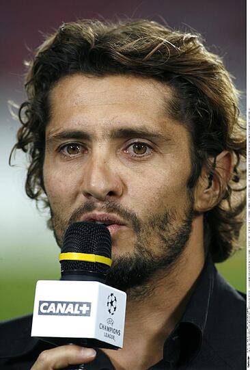 Bixente Lizarazu, ehemals Publikumsliebling im Olympiastaion, ist heute unter anderem als Experte für das französische Fernsehen tätig. Darüber hinaus ist der Paradiesvogel gemeinsam mit Landsmann Zinedine Zidane u.a. Mit-Eigentümer des Klubs Olympique Croix de Savoie 74. Und er kann's auch ohne Ball: Am 31. Januar 2009 wurde "Liza" in Lissabon Europameister im Brazilian Jiu-Jitsu.