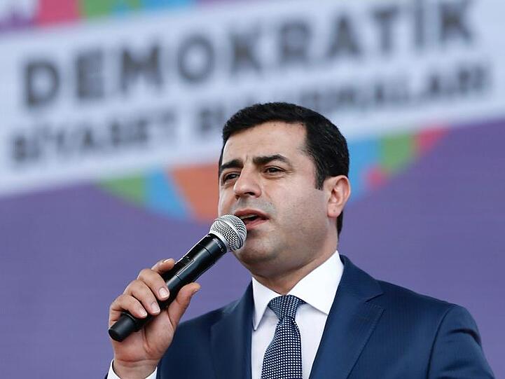 Der prokurdische Politiker und Präsidentenkandidat bei der diesjährigen Wahl in der Türkei, Selahattin Demirtas, sitzt seit November 2016 wegen Terrorvorwürfen in Untersuchungshaft.