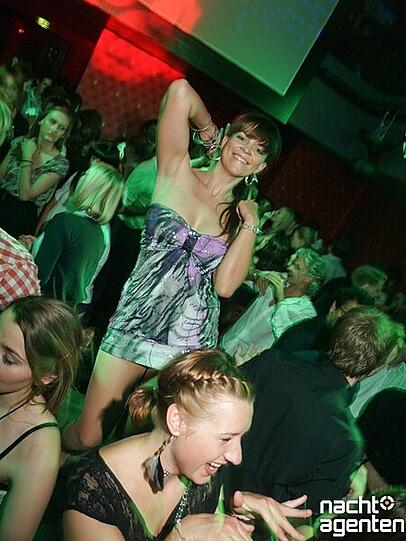 Extrem viel nackte Haut gab?s am Freitag beim 8 Jahre Partypusher im Sugar zu sehen. Mehr Bilder unter: www.nachtagenten.de.