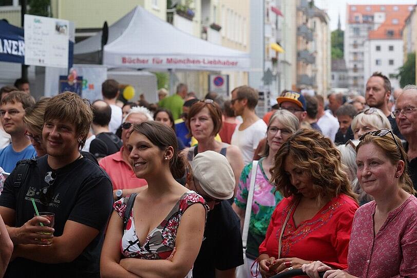 Das Glockenbachfest feierte am Samstag 20. Geburtstag, viele Besucher kamen und feierten mit. Die Bilder...