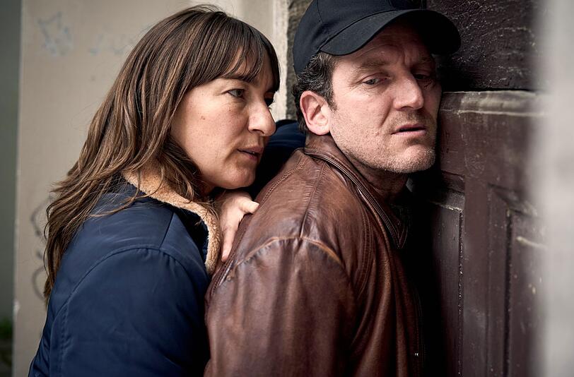 Frederike Bader (Marie Leuenberger) ist verst&auml;ndlicherweise wenig erfreut &uuml;ber das Wiedersehen mit ihrem Ex-Mann Adam Nolan (Rapha&euml;l von Bargen).