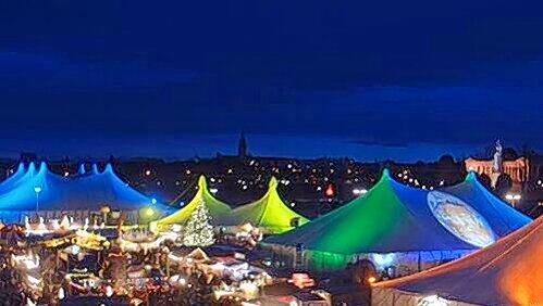 Das Wintertollwood ist nicht nur zum Glühweintrinken da – es ist auch ein Einkaufsparadies mitten in der Stadt, auf dem man tolle Geschenke findet. Das Wintertollwood ist nicht nur zum Glühweintrinken da – es ist auch ein Einkaufsparadies mitten in der Stadt, auf dem man tolle Geschenke findet.