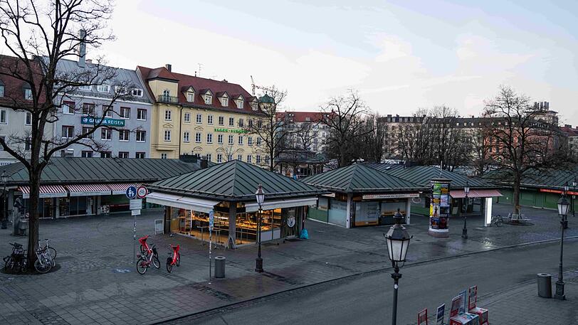 Der Viktualienmarkt: Wo sind wildes Gewimmel herrscht, ist nun gespenstischer Stillstand.