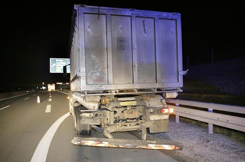 Am Lastwagen entstand ein Sachschaden in Höhe von rund 8.000 Euro.