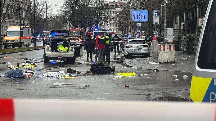 Am Vormittag war ein Afghane mit seinem Auto in einen Demonstrationszug gefahren und hatte so mindestens 28 Menschen verletzt.