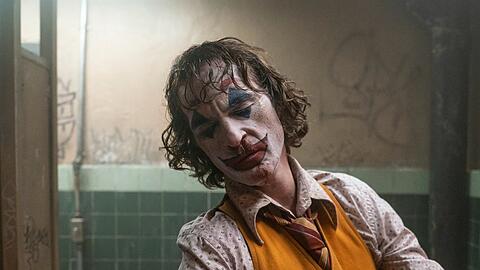 Der Moment, in dem aus Arthur Fleck (Joaquin Phoenix) unwiderruflich der Schurke wird.