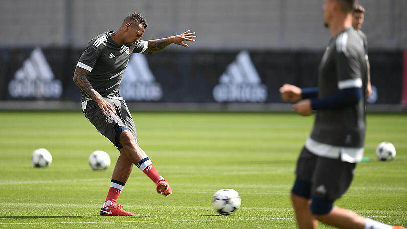 Die Bayern beim Abschlusstraining am Dienstag vor dem Kracher gegen Real Madrid. Klicken Sie sich durch die Bilder.
