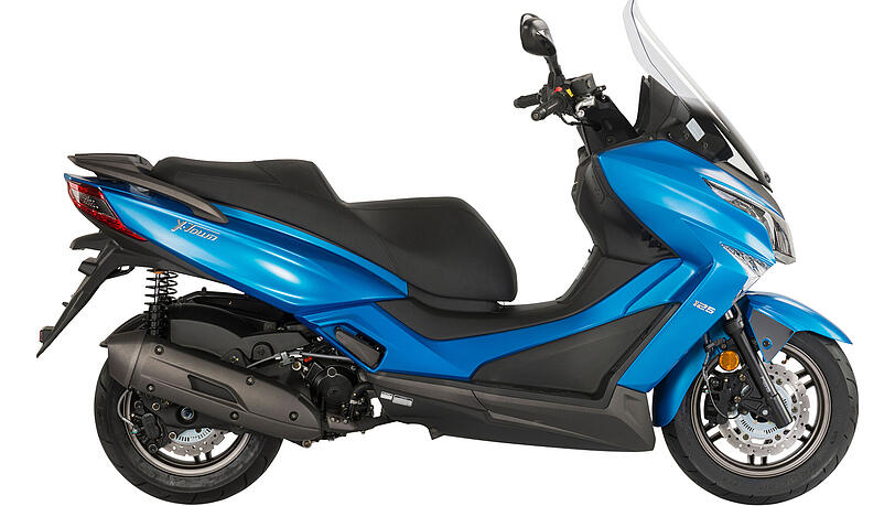 Ausgewachsener Einsteiger-Roller: Die 125er-Version des X-Town bietet Kymco für 3999 Euro an. Ausgewachsener Einsteiger-Roller: Die 125er-Version des X-Town bietet Kymco für 3999 Euro an.