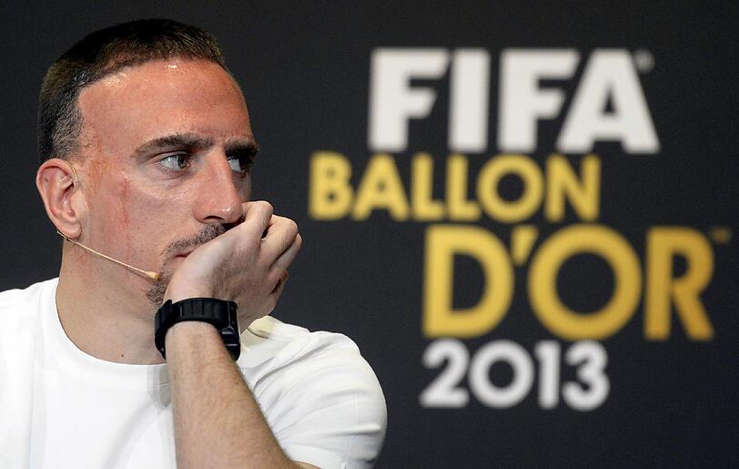 13. Januar 2014 - Franck Ribery reist mit dem Triple-Gewinn mit dem FC Bayern als Argument und großen Hoffnungen zur Weltfußballerwahl