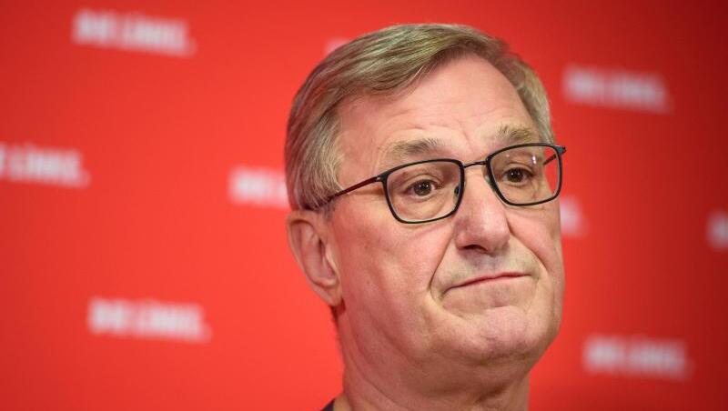 Linke-Parteichef Bernd Riexinger: "Meine Reaktion hätte sehr viel unmissverständlicher sein müssen.". Linke-Parteichef Bernd Riexinger: "Meine Reaktion hätte sehr viel unmissverständlicher sein müssen.".