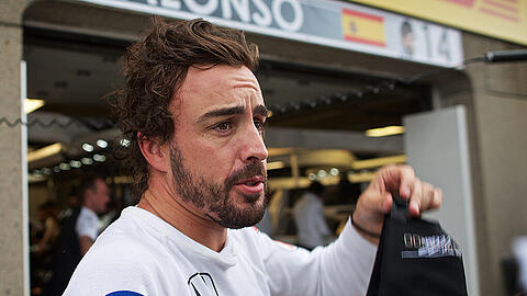 Gefrustet und genervt: Der zweimalige Formel-1-Weltmeister Fernando Alonso.