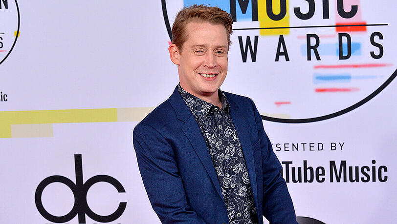 Macaulay Culkin scheint auch rhythmisch sehr begabt zu sein Macaulay Culkin scheint auch rhythmisch sehr begabt zu sein