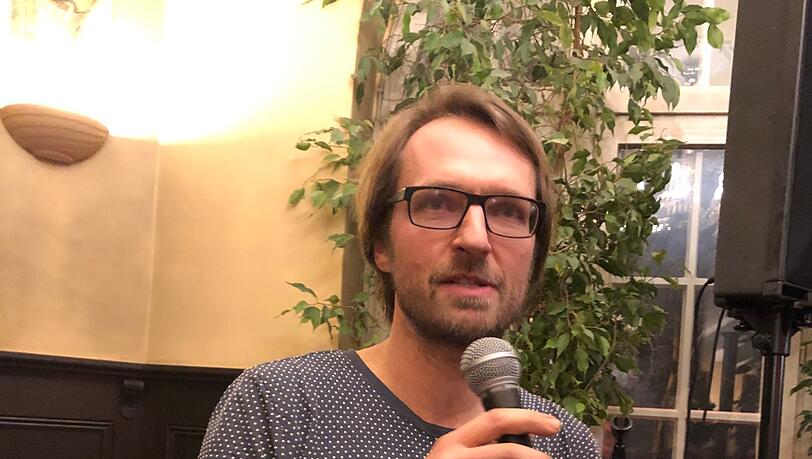 Janek Schmidt wohnt in einem Idyll im Erhaltungssatzungsgebiet. Janek Schmidt wohnt in einem Idyll im Erhaltungssatzungsgebiet.