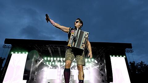Andreas Gabalier setzte auf sein München-erprobtes Rezept aus Volksmusik, Rock und Mitsing-Pop.