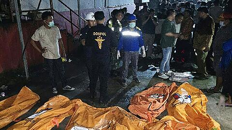 F&uuml;r 16 Menschen kam jede Hilfe zu sp&auml;t.