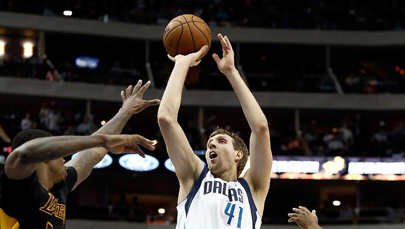 Dirk Nowitzki wird in diesem Jahr beim All-Star-Game der NBA fehlen. Dirk Nowitzki wird in diesem Jahr beim All-Star-Game der NBA fehlen.
