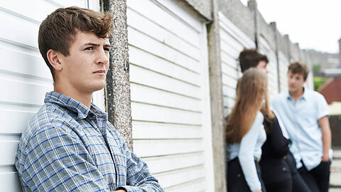 Ein Viertel der Jugend hat Schulden, wie eine aktuelle Jugendstudie aus Bayern zeigt. Ein Gro&szlig;teil davon sind Konsumschulden.