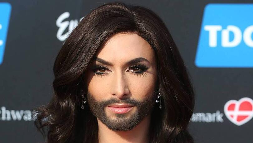 Conchita Wurst ist nun auch Bart-Trendsetterin Conchita Wurst ist nun auch Bart-Trendsetterin