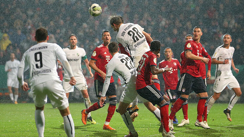 Hatte zu kämpfen: der FC Bayern gegen Rödinghausen in Osnabrück. Die Münchner in der Einzelkritik zum Durchklicken.