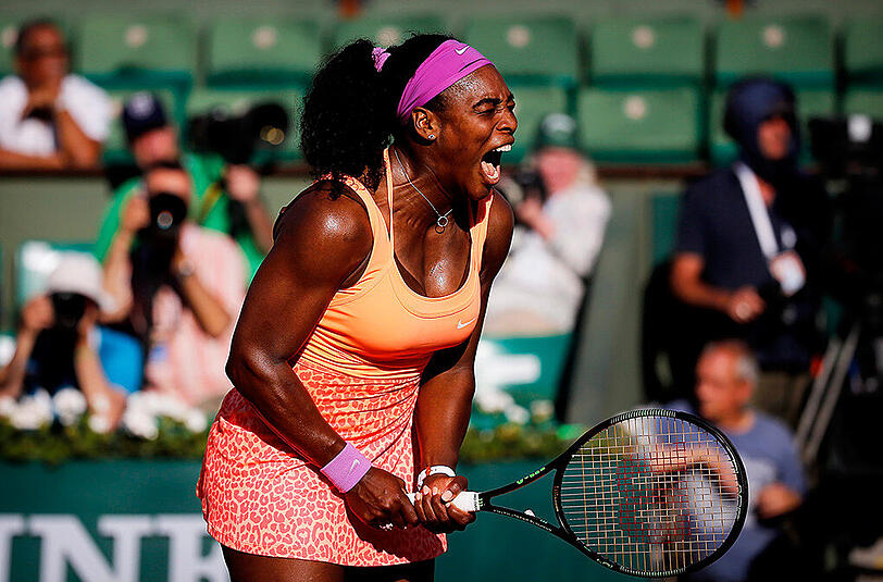 Ohne Drama geht es nicht: Serena Williams war auch im Halbfinale der French Open gegen Timea Bacsinszky aus der Schweiz für ein spektakuläres Schauspiel gut.