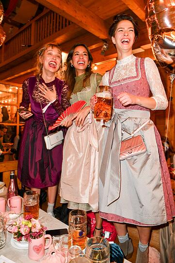 Caro Cult, Gizem Emre und Lara Sophie Koroll