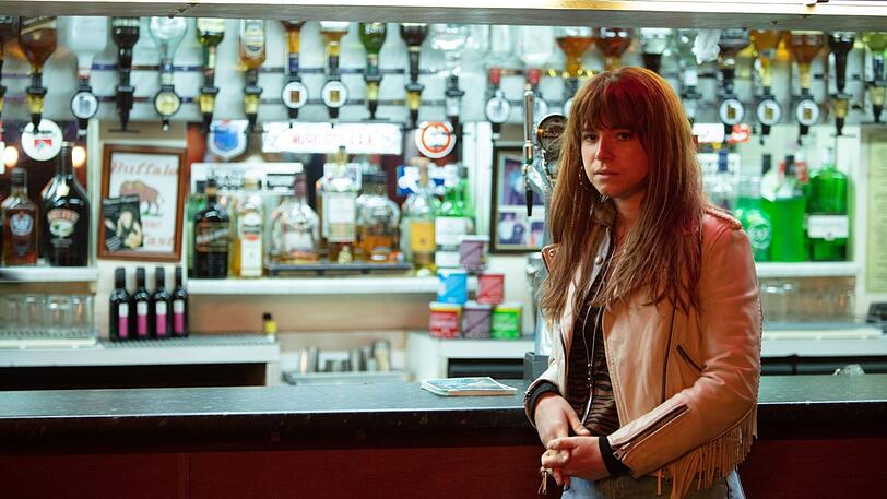 Nach einem Jahr im Knast ist Rose-Lynn (Jessie Buckley) nicht mehr gern gesehen, aber sie geht ihren Weg.