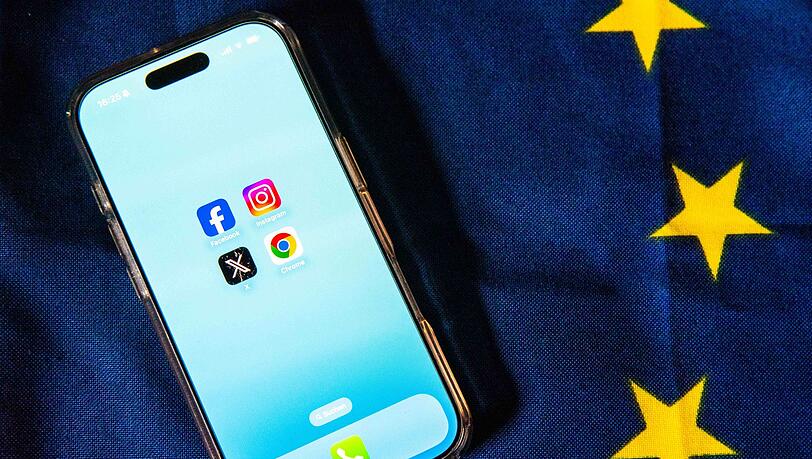 Die EU-Kommission ist trotz anhaltender Kritik an der US-Plattform weiterhin dort aktiv. (Symbolbild) Die EU-Kommission ist trotz anhaltender Kritik an der US-Plattform weiterhin dort aktiv. (Symbolbild)