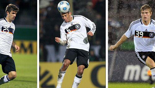 Thomas Müller (l-r), Dennis Aogo und Toni Kroos Thomas Müller (l-r), Dennis Aogo und Toni Kroos