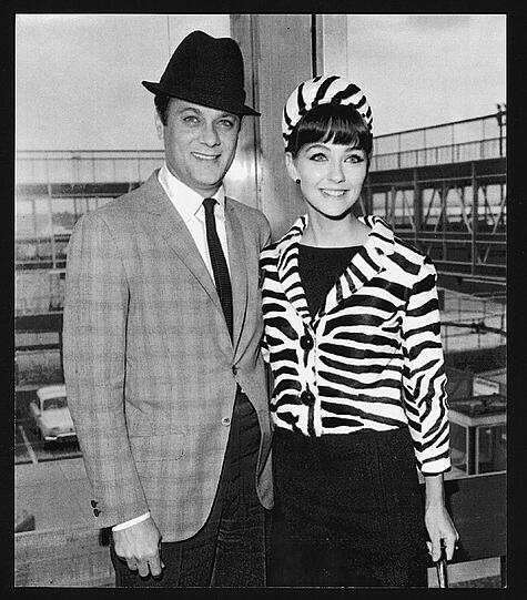 &bdquo;Ich war eine Puppe. Ungeübt im echten Leben&ldquo;: Vier Jahre hält Kaufmanns Ehe mit Weltstar Tony Curtis.