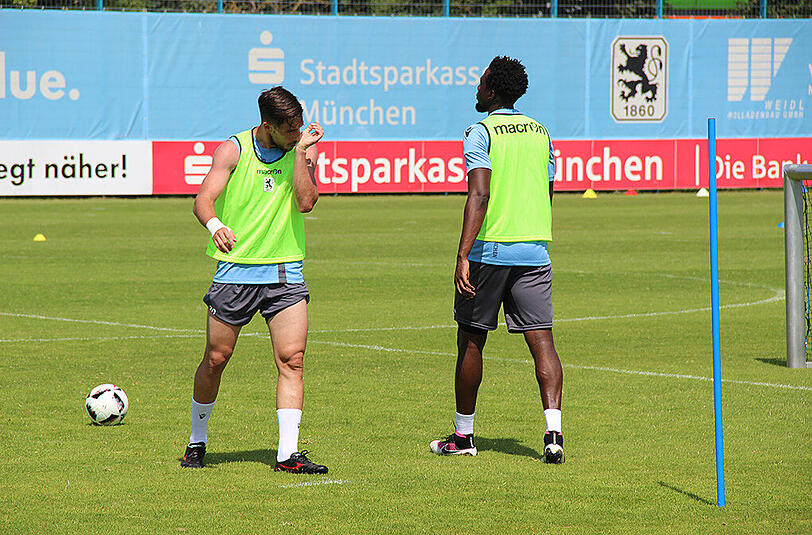 Hier gibt's Bilder vom offiziellen Trainingsauftakt der Löwen am vergangenen Samstag.