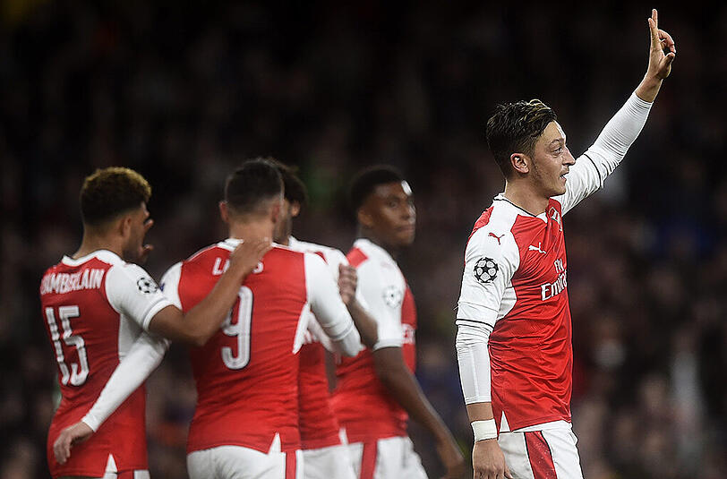 Platz 9: FC Arsenal. Durchschnittliches Jahresgehalt eines Spielers: 4,29 Millionen Euro. Tabellenplatz in der englischen Premier League: 4.