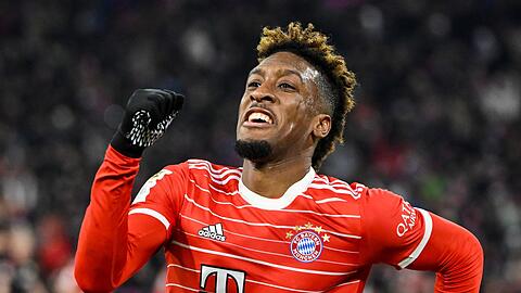 Statement im Titelkampf: Münchens Kingsley Coman jubelt über seinen Treffer zum 2:0 und bringt die Bayern auf die Siegerstraße.