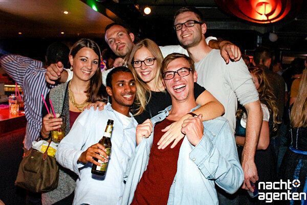 Apres-Wiesn-Party im Gecko Club. Mehr Bilder unter http://www.nachtagenten.de/event/26.09.2015/gecko-club/wiesn-spatzl.332682.html