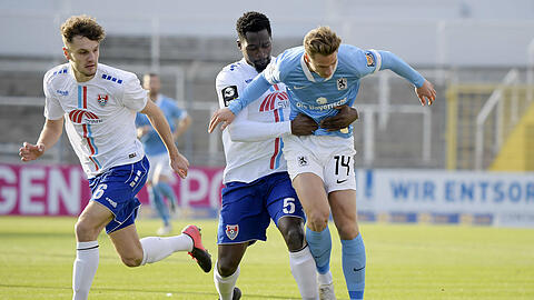 Dennis Dressel tat sich, wie der gesamte TSV 1860, gegen Uerdingen schwer.