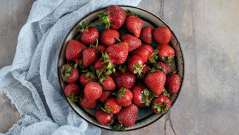 Erdbeerzeit ist Ausmalzeit! Entdecke die Freude am Malen mit kostenlosen Ausmalbildern!