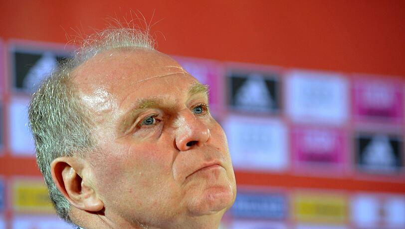 Uli Hoeneß will für Manuel Neuer keine "Mondpreise" zahlen. Uli Hoeneß will für Manuel Neuer keine "Mondpreise" zahlen.
