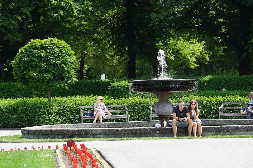Auch im Hofgarten läßt sich die Sonne genießen...