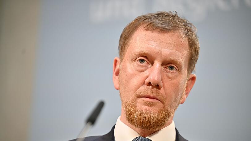 Kretschmer befürwortet Änderungen beim Bürgergeld. (Archivbild)