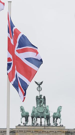 Berlin wartet gespannt auf die Ankunft von Queen Elizabeth II. Die Bilder.