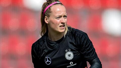 Torfrau Lisa Schmitz will auf sich aufmerksam machen.