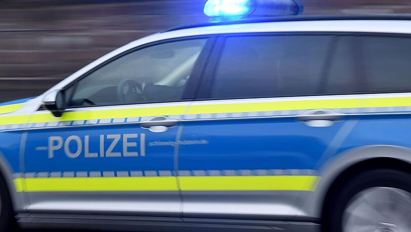 Die Polizei erwischte einen 38-Jährigen bei illegalen Schussübungen. (Symbolbild)