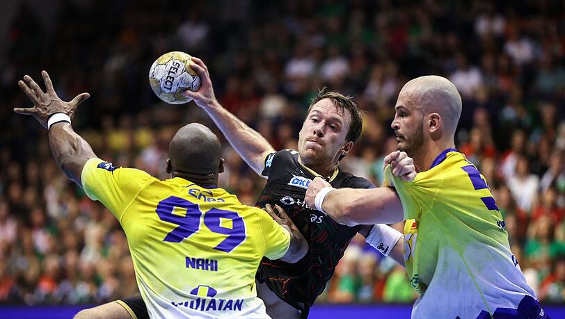 Felix Claar (M) und der SC Magdeburg haben das Final Four der Champions League erreicht.