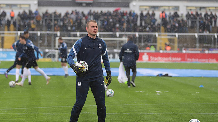György Székely hat sich beim Spiel der U21 schwer verletzt.