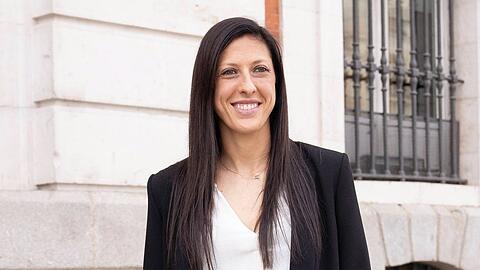 Jennifer Hermoso wurde nach dem Gewinn der Weltmeisterschaft von Luis Rubiales auf den Mund geküsst.