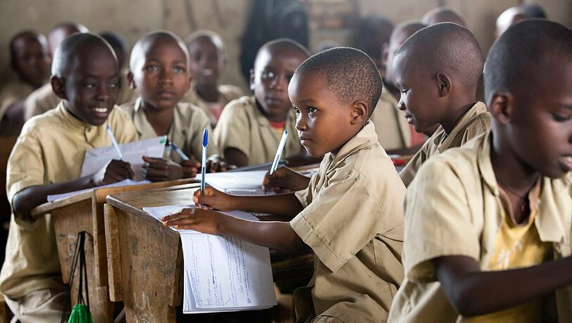 Unterricht in einer Schule in Bujumbura, der Hauptstadt von Burundi. Foto: Tom Schulze/Archiv Unterricht in einer Schule in Bujumbura, der Hauptstadt von Burundi. Foto: Tom Schulze/Archiv
